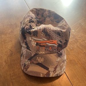 Sitka youth hat- optifade marsh- one size fits most